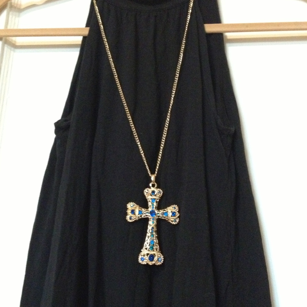 Fashion Cross Necklace - Picture 4 of 4